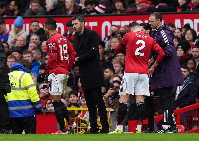 卡塞米罗自由身引热议，米兰与美职联争夺未来