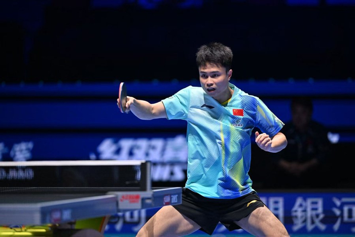 澳门世界杯国乒开门红：周启豪力克日本新星 女