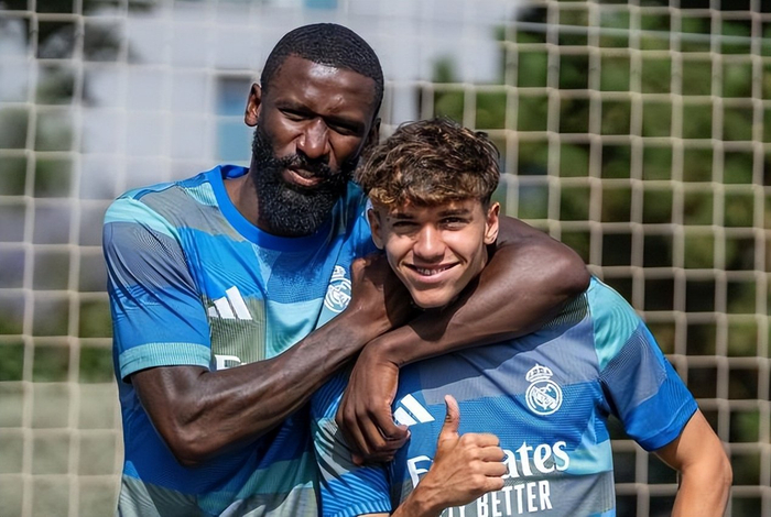 皇马青训新星皮塔奇跻身一线队身价飙升至2000万