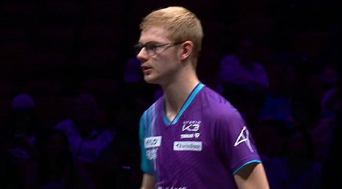 费利克斯-勒布伦险胜雨果晋级四强 半决赛迎战松