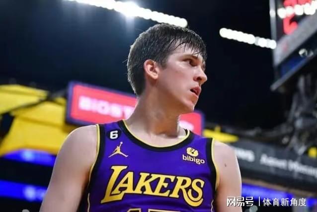 湖人双核伤退常规赛报销，季后赛阵容面临严峻